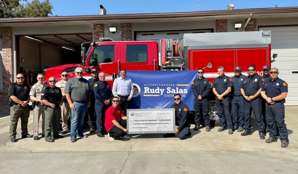 Assemblyman Rudy Salas presents $5.5 million check to Kings County Fire Dept. Assemblyman Rudy Salas with Kings County Firefighters.